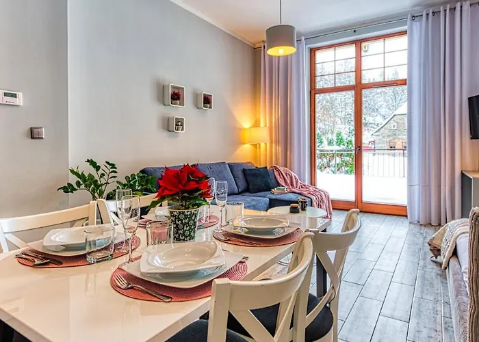 Royal Aparts - Jozefina Chill & Vibes