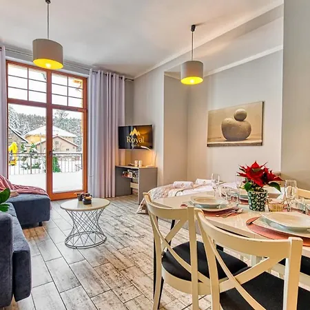 Royal Aparts - Jozefina Chill & Vibes * 斯克拉斯卡波伦巴